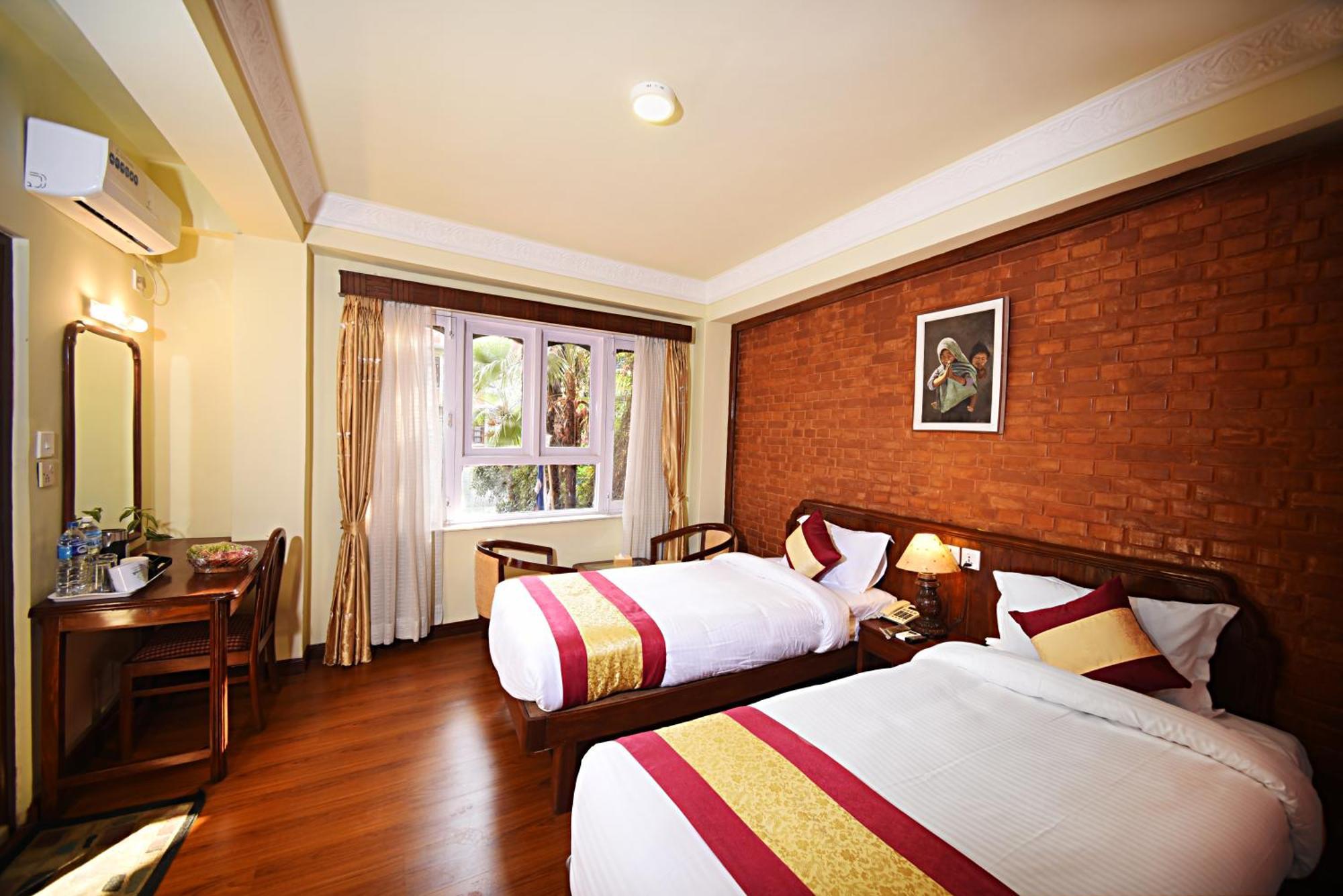 Deluxe Double or Twin Room with Balcony