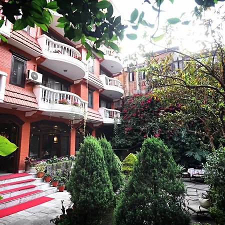 Hotel Nirvana Garden-3